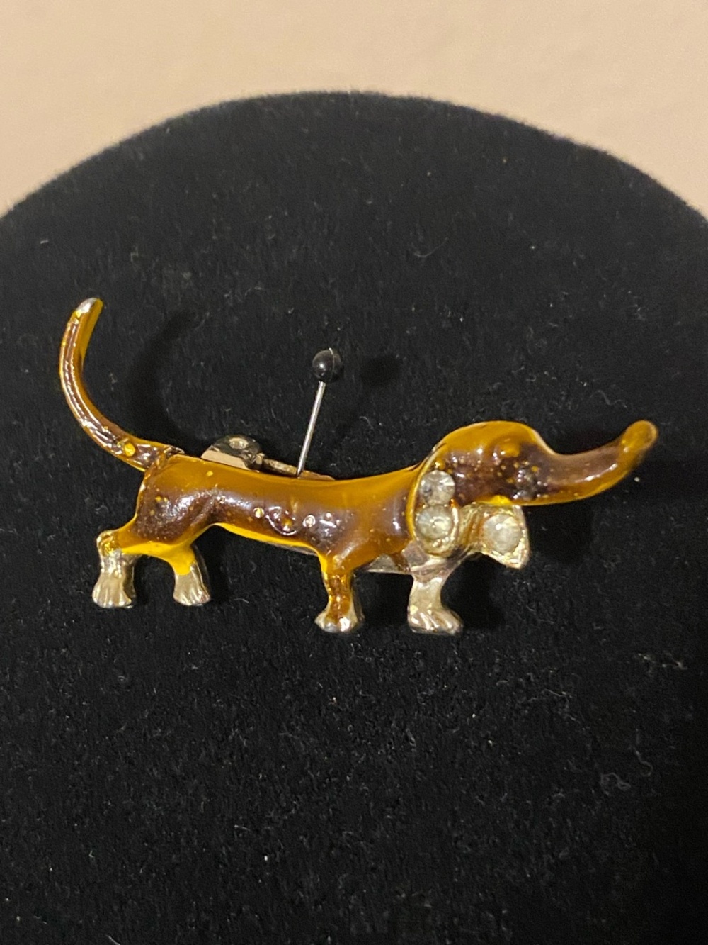 Dachsund brooch